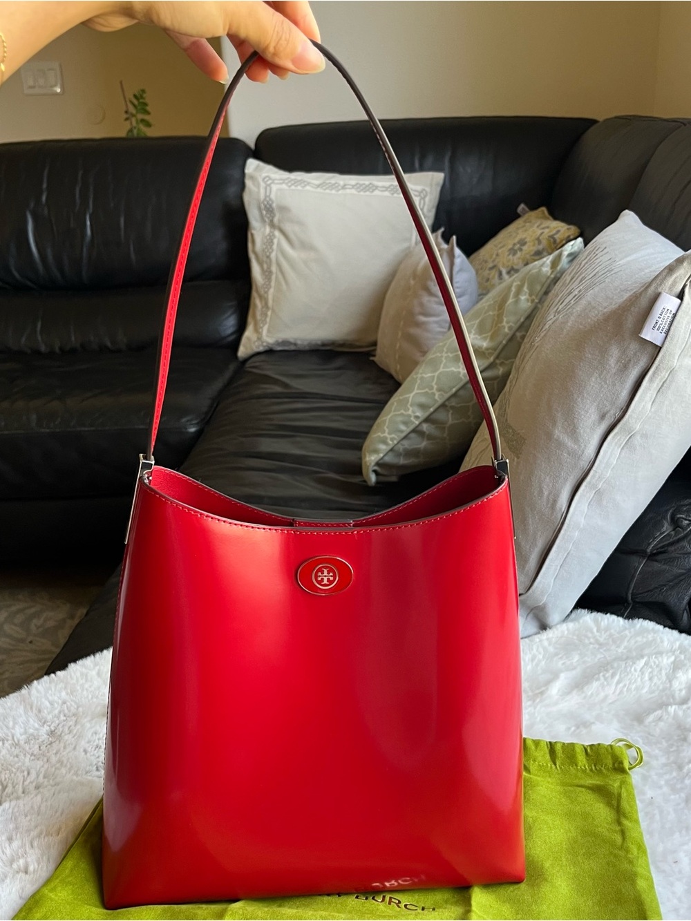 Tory Burch Robinson Spazzolato Hobo Bag
